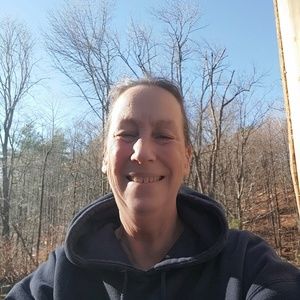 Meet your Posher, Monica